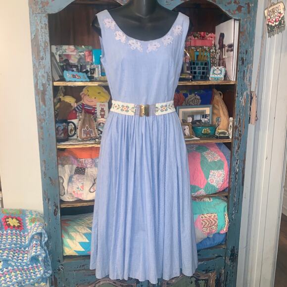 OUTSTANDING 50's 60's PARADE N.Y. GINGHAM DRESS / LACE & RHINESTONE APPLIQUE S/M - Picture 1 of 11